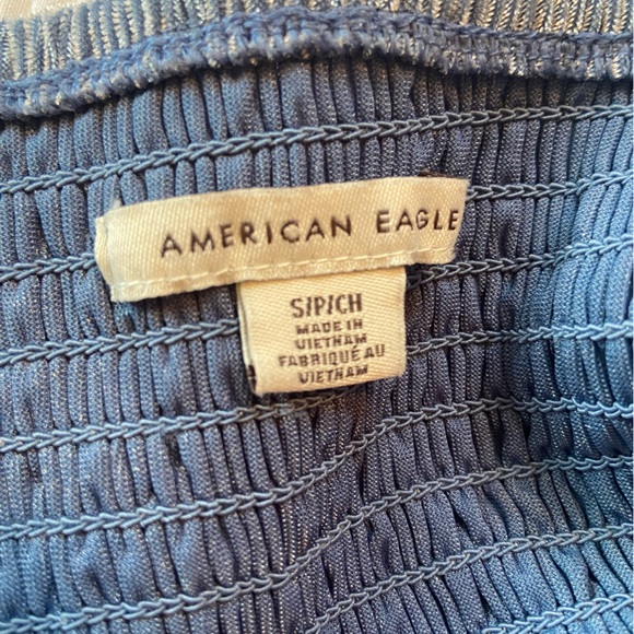 Velvet blue crop top, size small - Picture 3 of 3